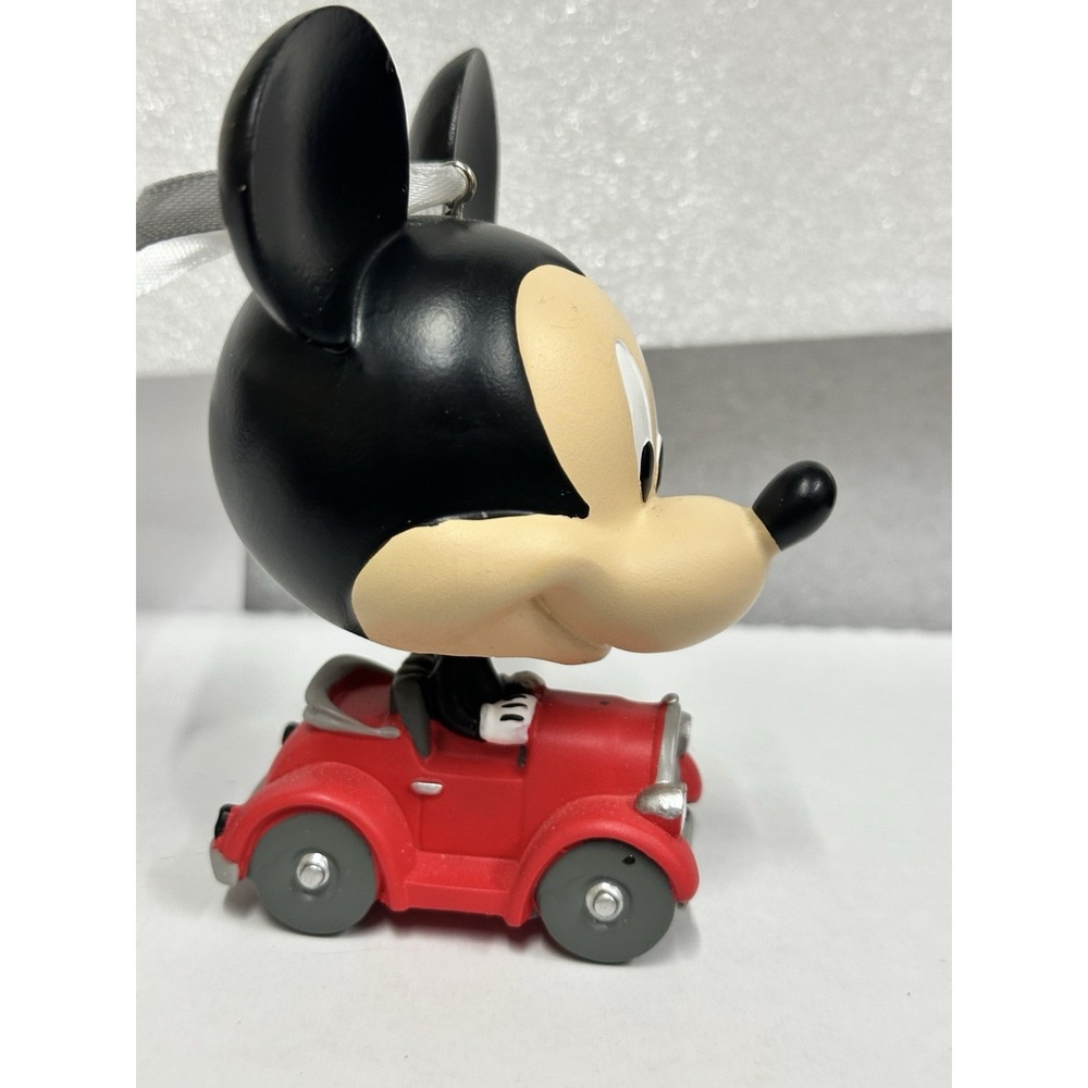Hallmark‎ 2020 Red Box Christmas Tree Ornament Mickey Mouse Wobbles Bobble Head - Picture 5 of 6